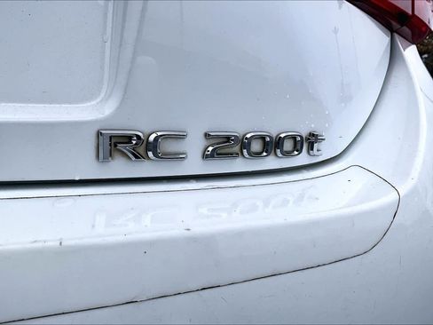 Used 2016 Lexus RC 200t image 31