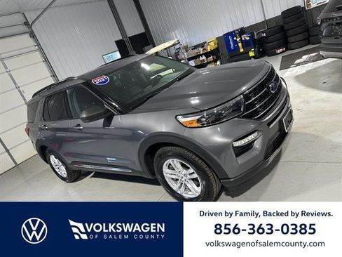 Used 2021 Ford Explorer XLT w/ Equipment Group 202A image 1