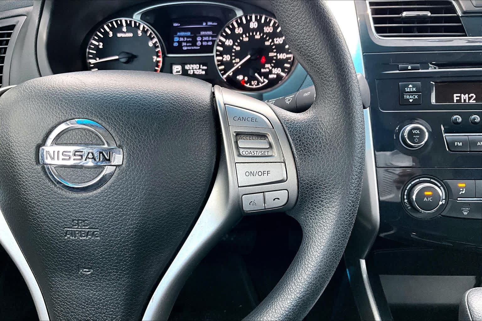 Used 2015 Nissan Altima 2.5 S w/ Power Driver Seat Package FWD image 25
