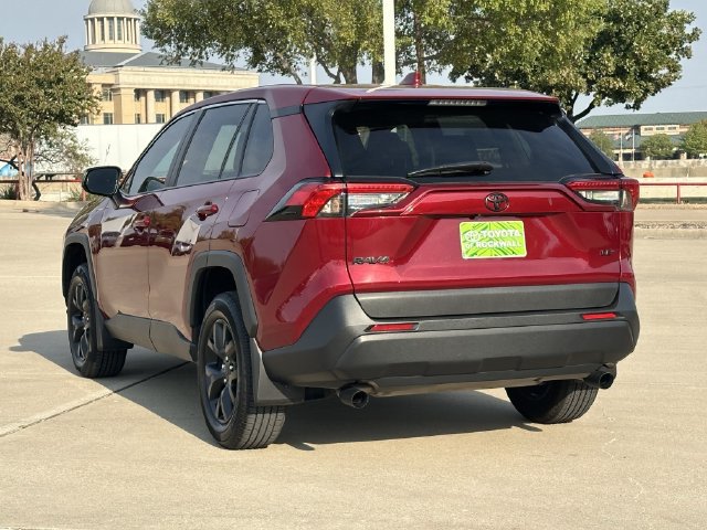 Used 2025 Toyota RAV4 LE FWD image 3