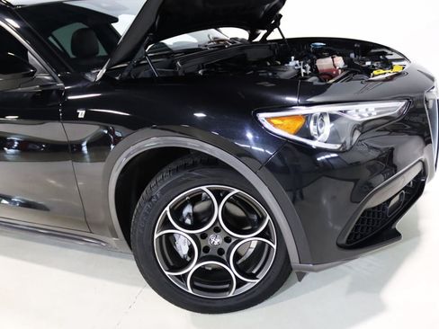 Used 2022 Alfa Romeo Stelvio Ti AWD/4WD image 69