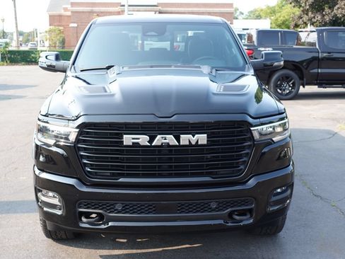 Used 2025 RAM 1500 Laramie w/ Sport Appearance Package AWD/4WD image 6