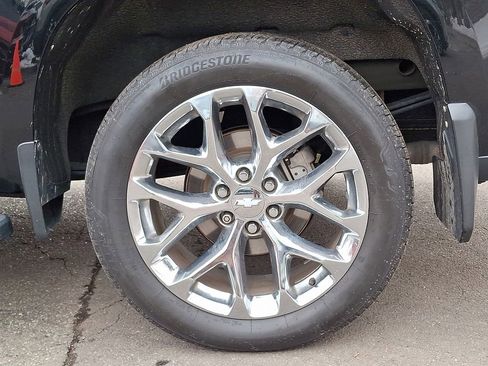 Used 2020 Chevrolet Silverado 1500 High Country w/ Technology Package image 30