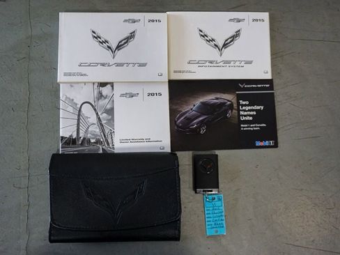 Used 2015 Chevrolet Corvette Z06 w/ 3LZ Preferred Equipment Group RWD image 98