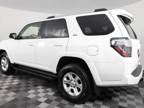 Used 2024 Toyota 4Runner SR5 Premium AWD/4WD image 4
