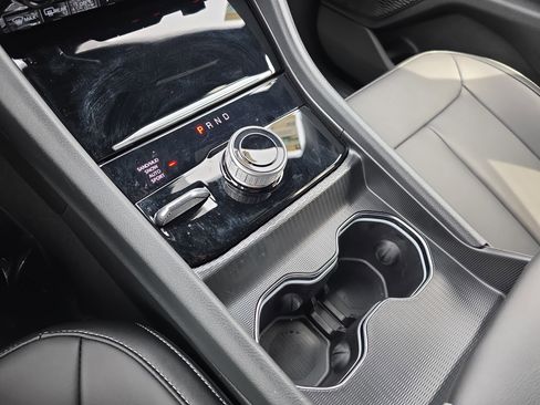 Used 2025 Jeep Grand Cherokee L Limited image 21