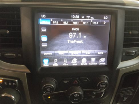 Used 2017 RAM 1500 Lone Star AWD/4WD image 25