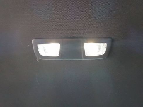 Used 2025 GMC Sierra 2500 AT4 w/ AT4 Premium Plus Package AWD/4WD image 25