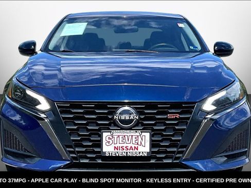 Certified 2023 Nissan Altima 2.5 SR FWD image 2