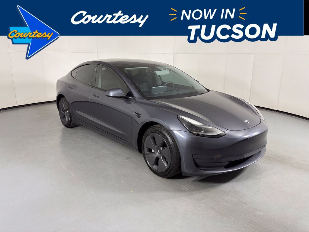 Used 2023 Tesla Model 3 Standard Range RWD image 1