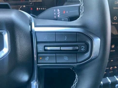 Used 2024 GMC Acadia Denali w/ Super Cruise Package AWD/4WD image 25