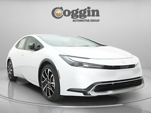 New 2026 Toyota Prius Plug-In Hybrid image 23