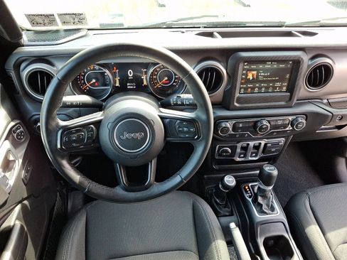 Certified 2019 Jeep Wrangler Sport image 11