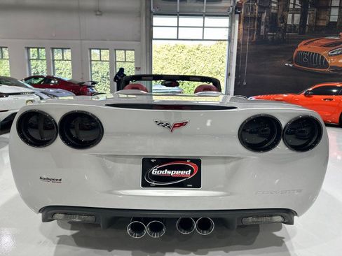 Used 2006 Chevrolet Corvette Convertible w/ Preferred Equipment Group RWD image 41