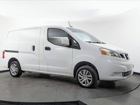 Used 2018 Nissan NV200 SV w/ Navigation Package FWD image 11