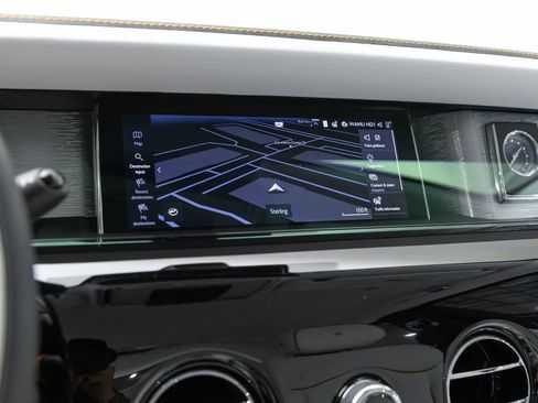 New 2027 Rolls-Royce Phantom Sedan RWD image 22
