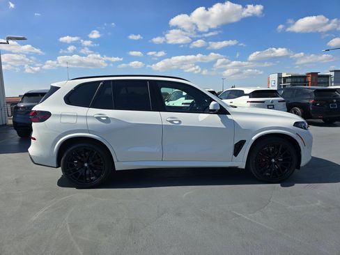 New 2026 BMW X5 xDrive40i w/ M Sport Package image 32