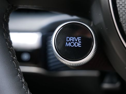 Certified 2024 Hyundai Ioniq 5 SEL AWD/4WD image 29