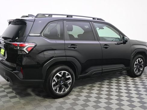 Certified 2026 Subaru Forester Premium AWD/4WD image 7