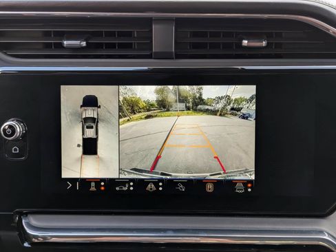 Used 2025 GMC Sierra 2500 Denali Ultimate w/ Max Trailering Package AWD/4WD image 22