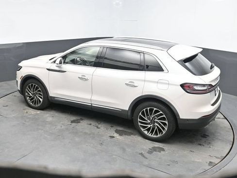 Used 2019 Lincoln Nautilus Reserve AWD/4WD image 27
