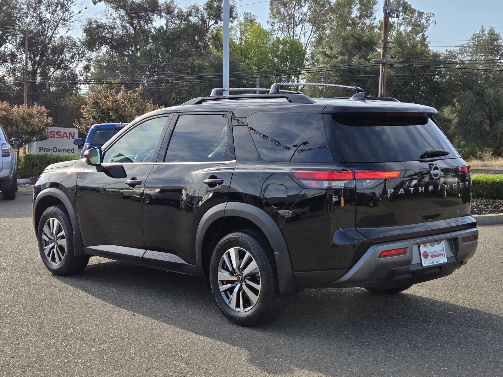 Certified 2026 Nissan Pathfinder SL AWD/4WD image 6