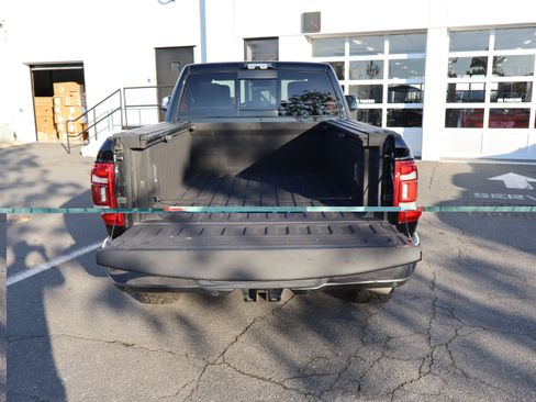 Used 2021 RAM 2500 Limited AWD/4WD image 15