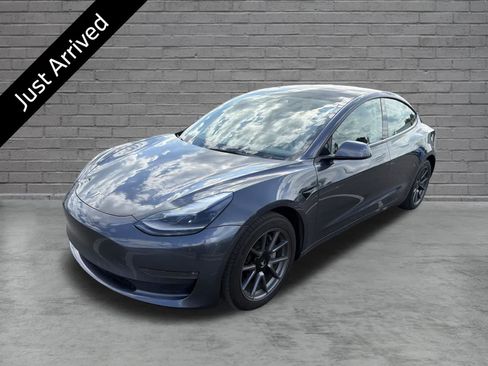 Used 2022 Tesla Model 3 Long Range AWD/4WD image 1