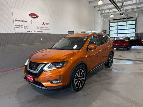 Certified 2017 Nissan Rogue SL w/ SL Premium Package AWD/4WD image 8