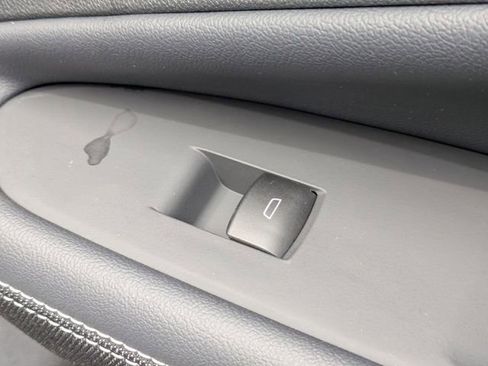 New 2026 Chevrolet Blazer EV LT image 33