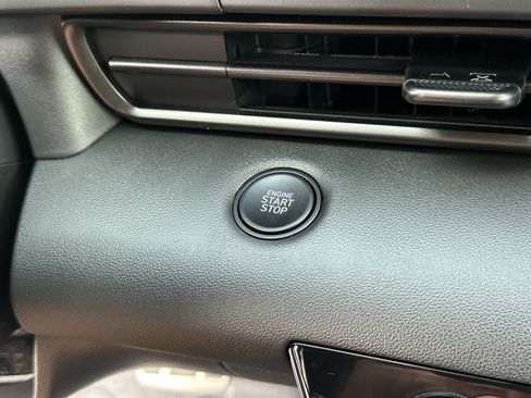 New 2026 Hyundai Elantra SEL Sport FWD image 26