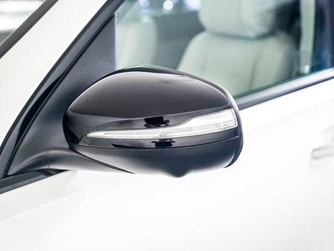 Certified 2022 Mercedes-Benz GLS 450 4MATIC image 23