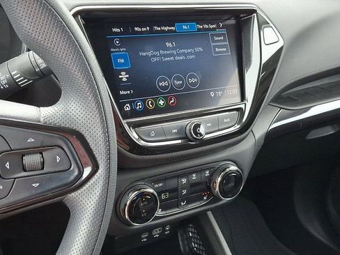 Used 2023 Chevrolet TrailBlazer LT w/ Convenience Package AWD/4WD image 19