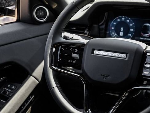 New 2026 Land Rover Range Rover Evoque S AWD/4WD image 23