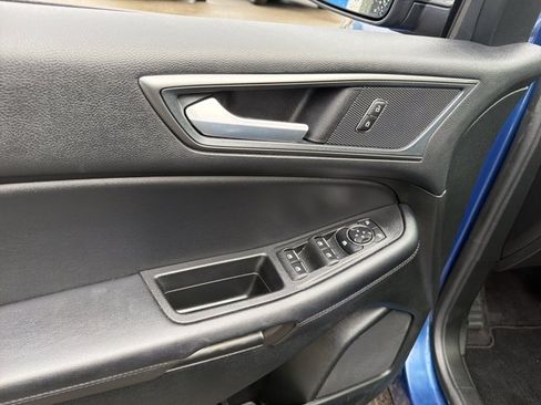 Used 2024 Ford Edge SE w/ Black Appearance Package AWD/4WD image 15