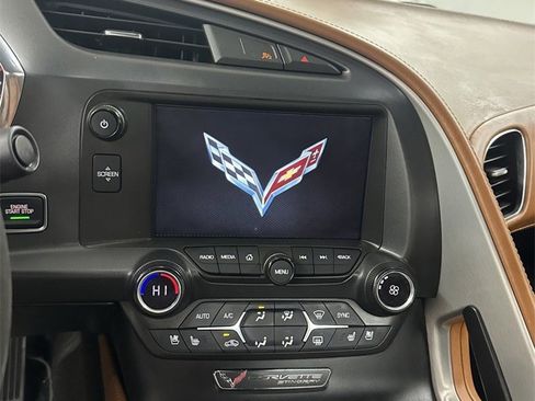Used 2014 Chevrolet Corvette Stingray Convertible image 23