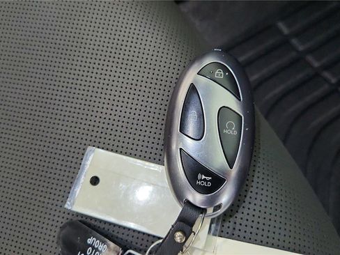 Used 2025 Hyundai Santa Cruz Limited image 29