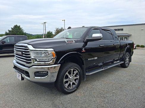 Used 2022 RAM 3500 Limited AWD/4WD image 10