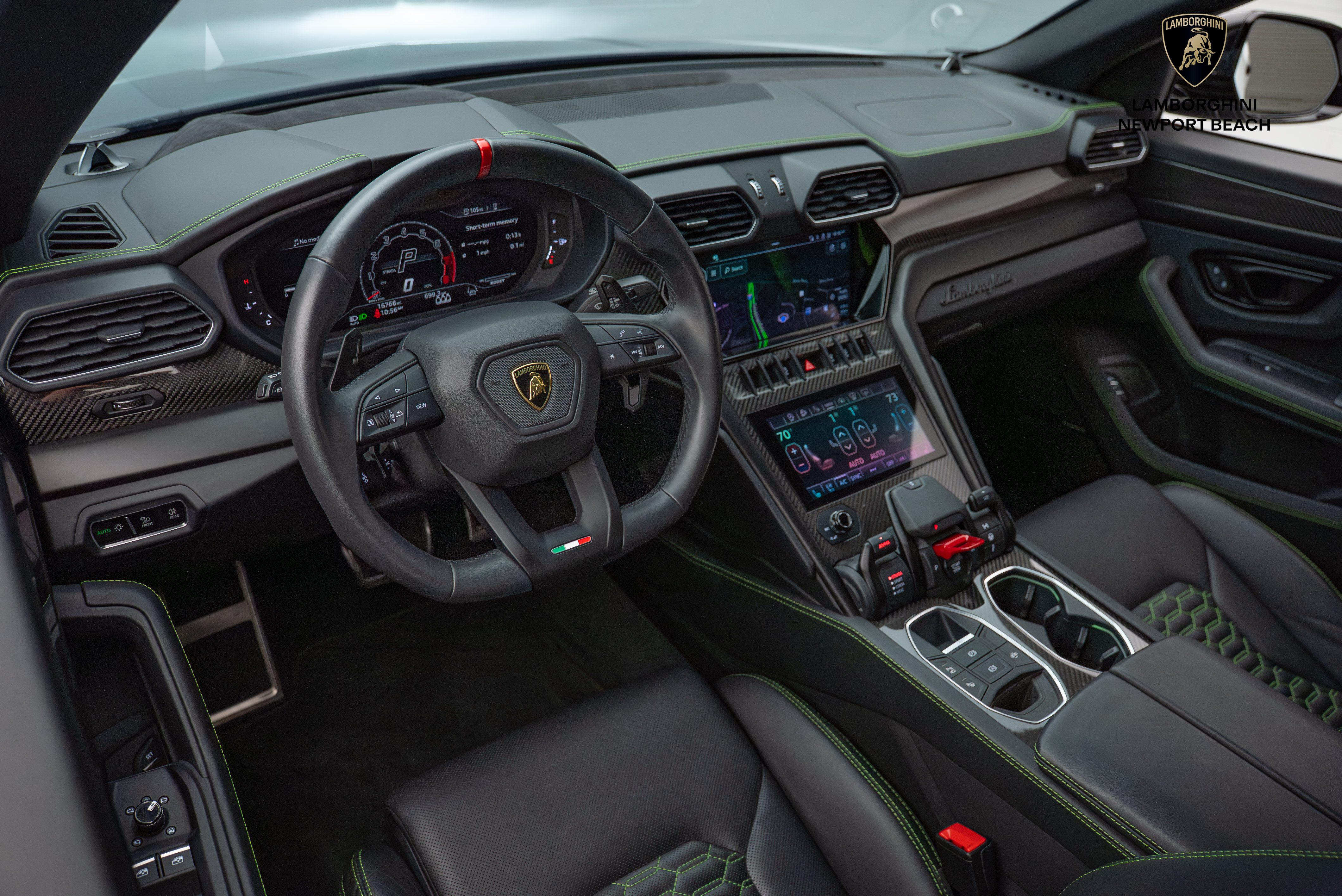 Used 2024 Lamborghini Urus S AWD/4WD image 7