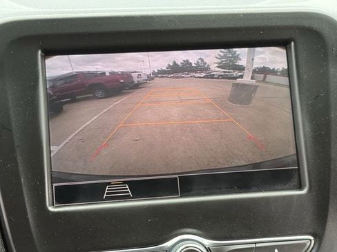 Used 2023 Chevrolet Equinox LT w/ Driver Convenience Package FWD image 18