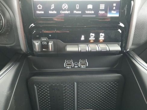 New 2026 RAM 1500 Big Horn AWD/4WD image 24