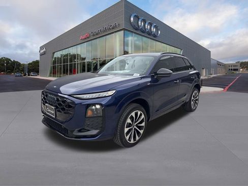 New 2026 Audi Q3 quattro 2.0T AWD/4WD image 1
