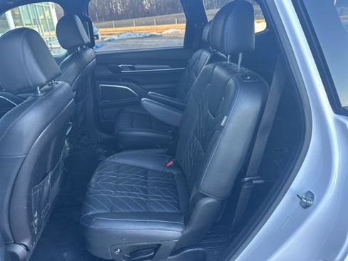 Used 2023 Kia Telluride SX X-Pro image 8