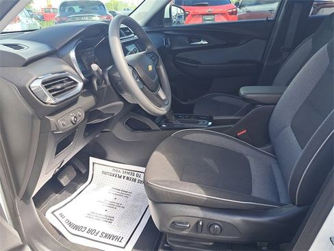 Used 2023 Chevrolet TrailBlazer LT image 16