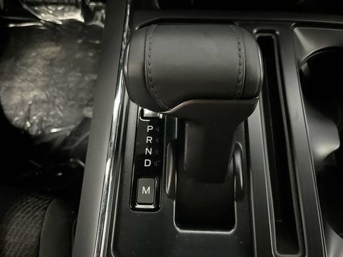 Used 2025 Ford F150 XLT w/ Equipment Group 302A MID AWD/4WD image 19