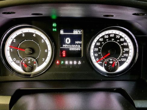 Used 2019 RAM 1500 Classic Warlock image 19