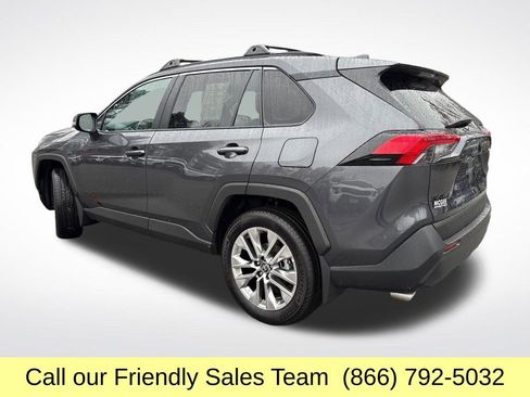 Certified 2025 Toyota RAV4 XLE Premium image 3