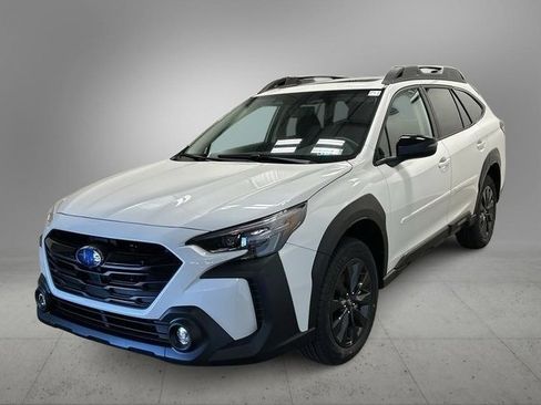 Used 2025 Subaru Outback Onyx Edition XT image 1