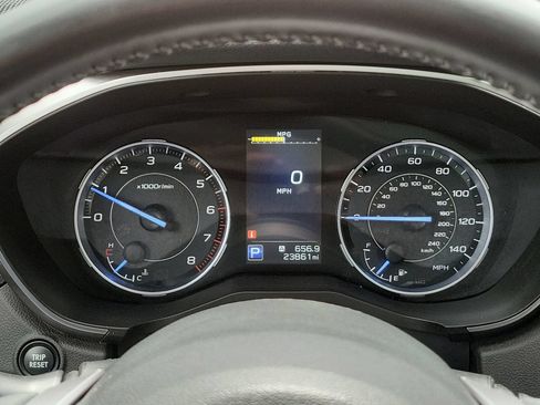 Used 2022 Subaru Ascent Touring AWD/4WD image 12