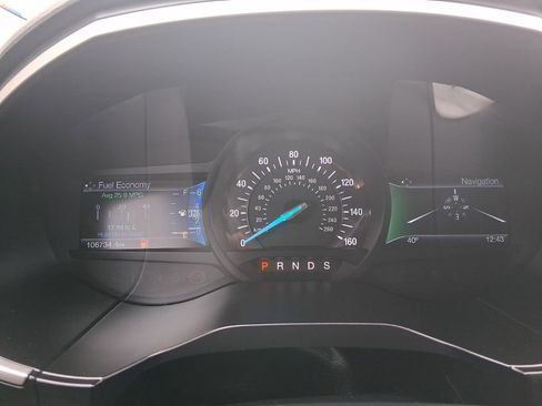 Used 2016 Ford Edge SEL w/ Equipment Group 201A image 32